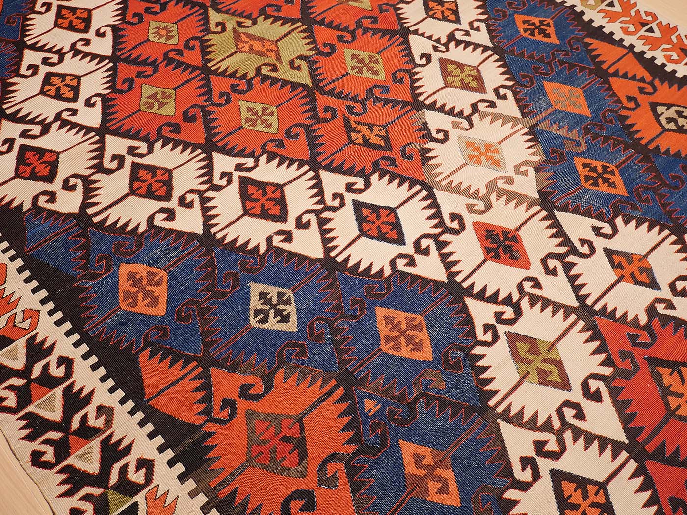 Elebelinde 157x437cm