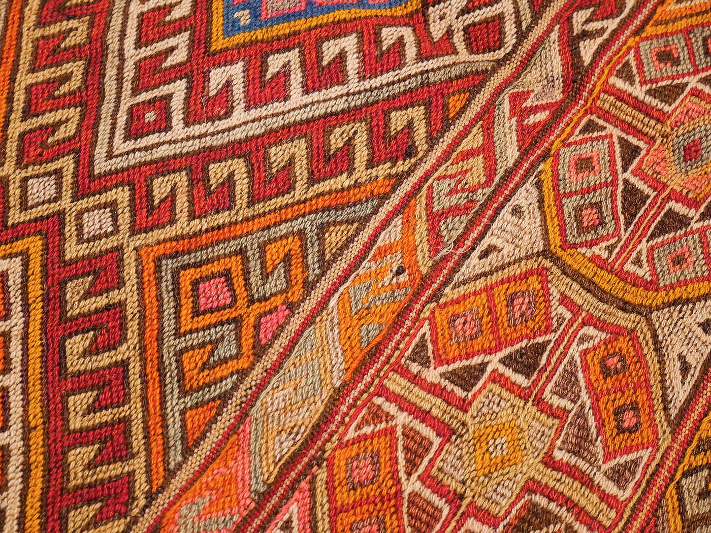 Mut Cuval 87x91cm