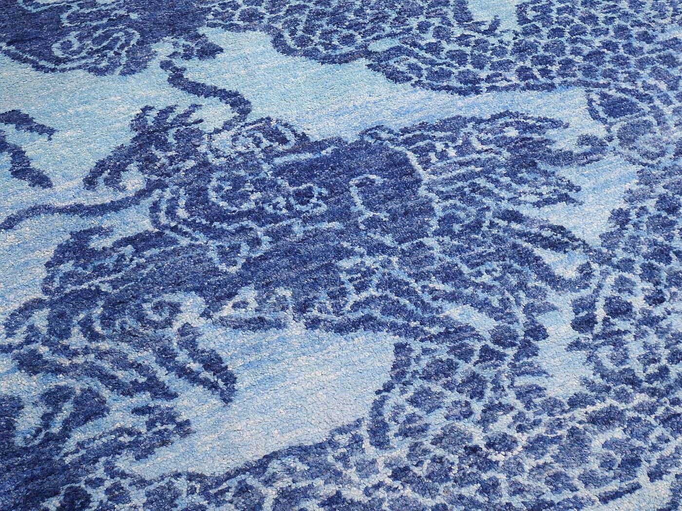 Dragonne Bleu 157x173