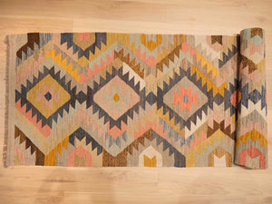 Caravan 80 x 393 cm