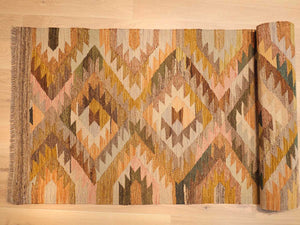 Caravan 82 x 292 cm