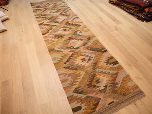Caravan 82 x 292 cm