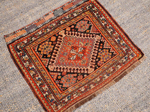 Qashqai 60x67cm