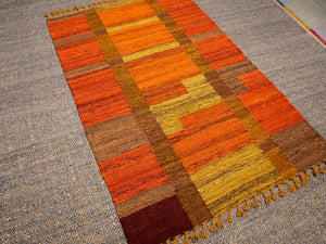 Kilim Texture 101 x 142 cm