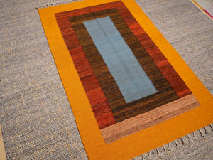 Kilim texture 97 x 153 cm