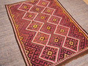 Vintage Kilim 104x136cm