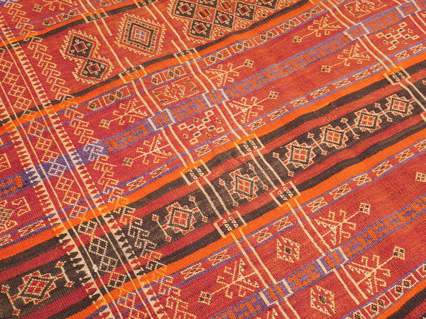 Belouch 135x327cm