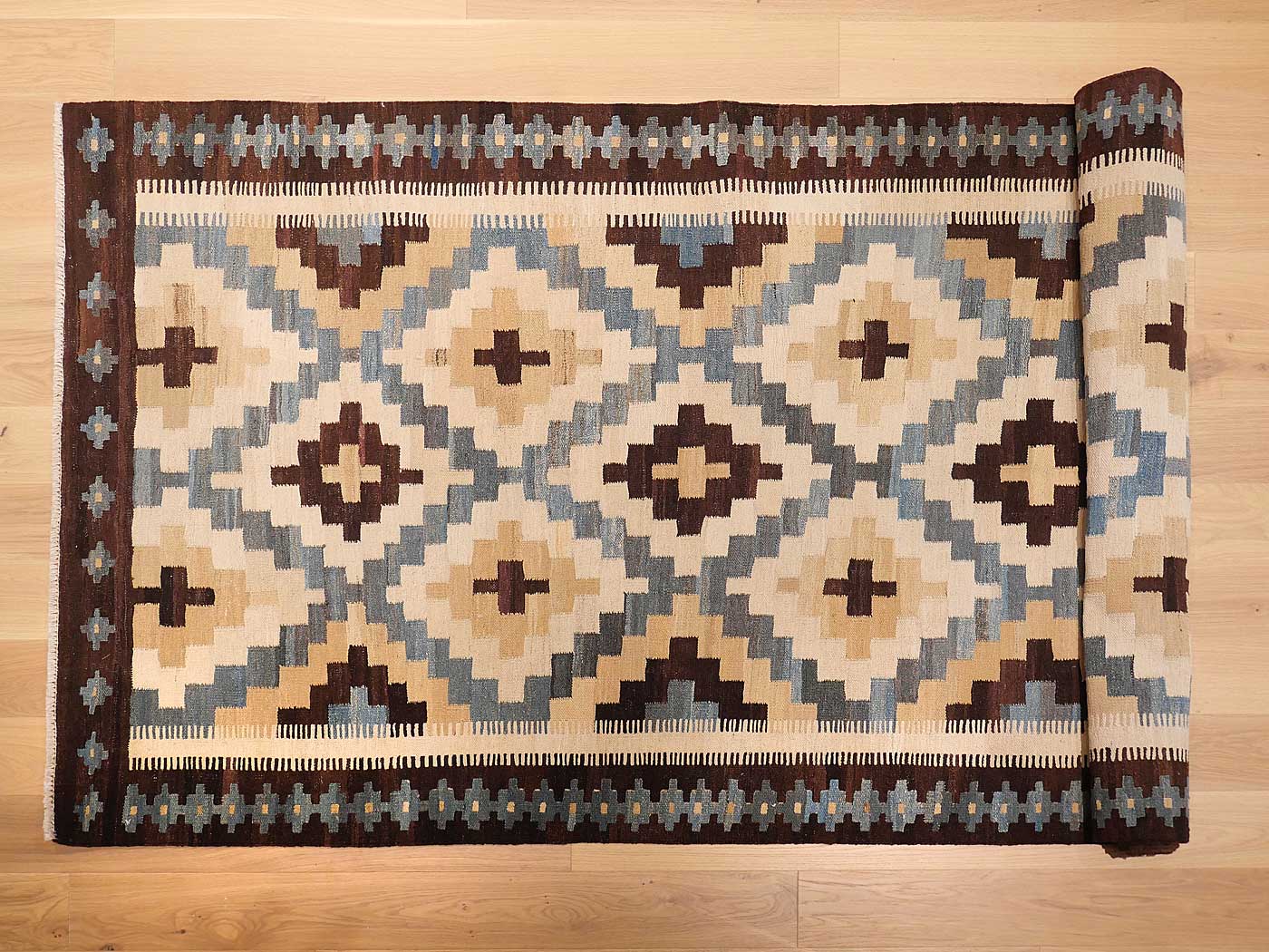 Nomade Kilim