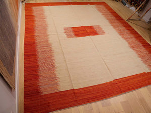 Mazand 258x305cm