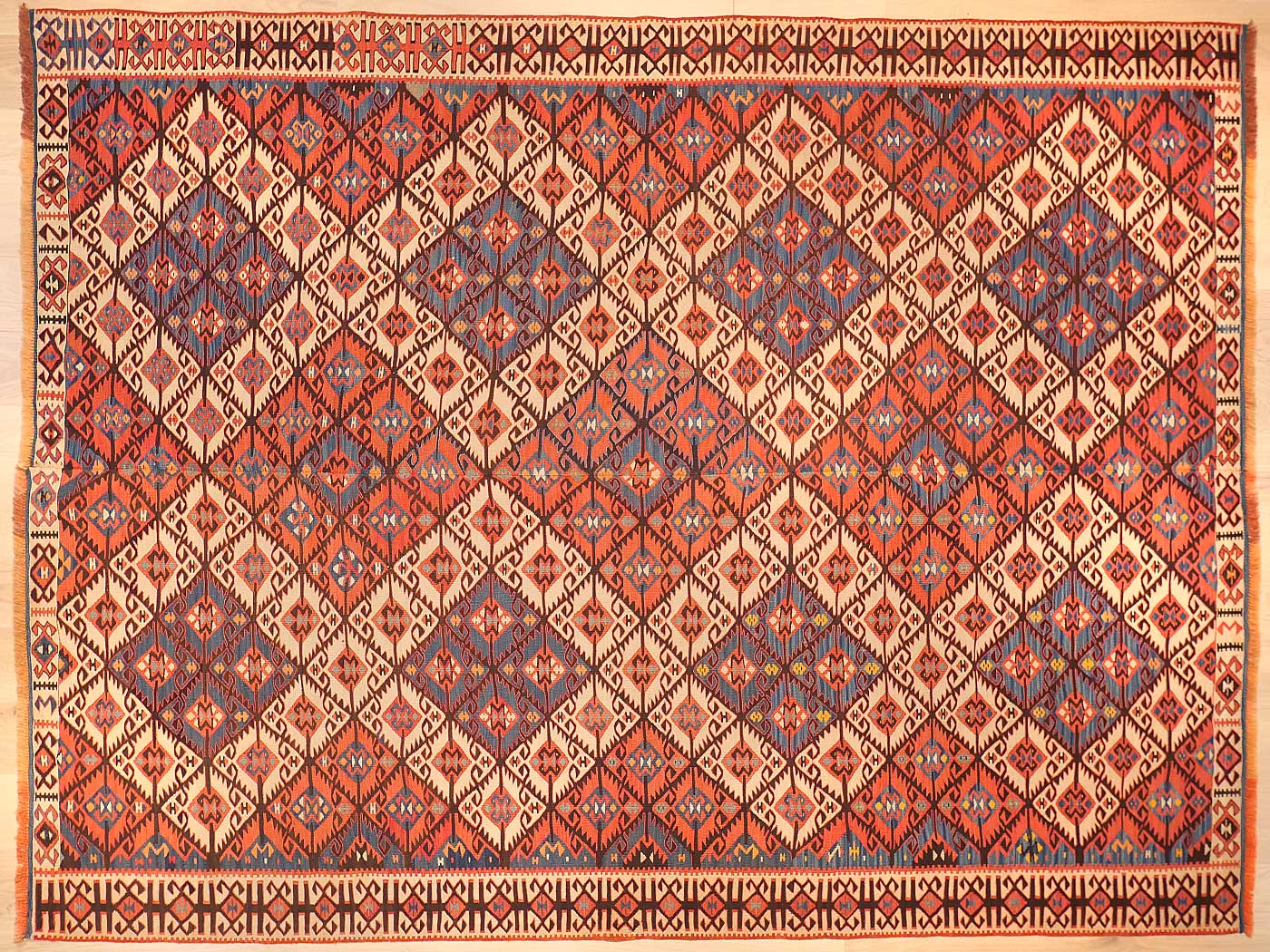 Van Hakari 163x243cm