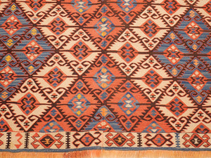 Van Hakari 163x243cm