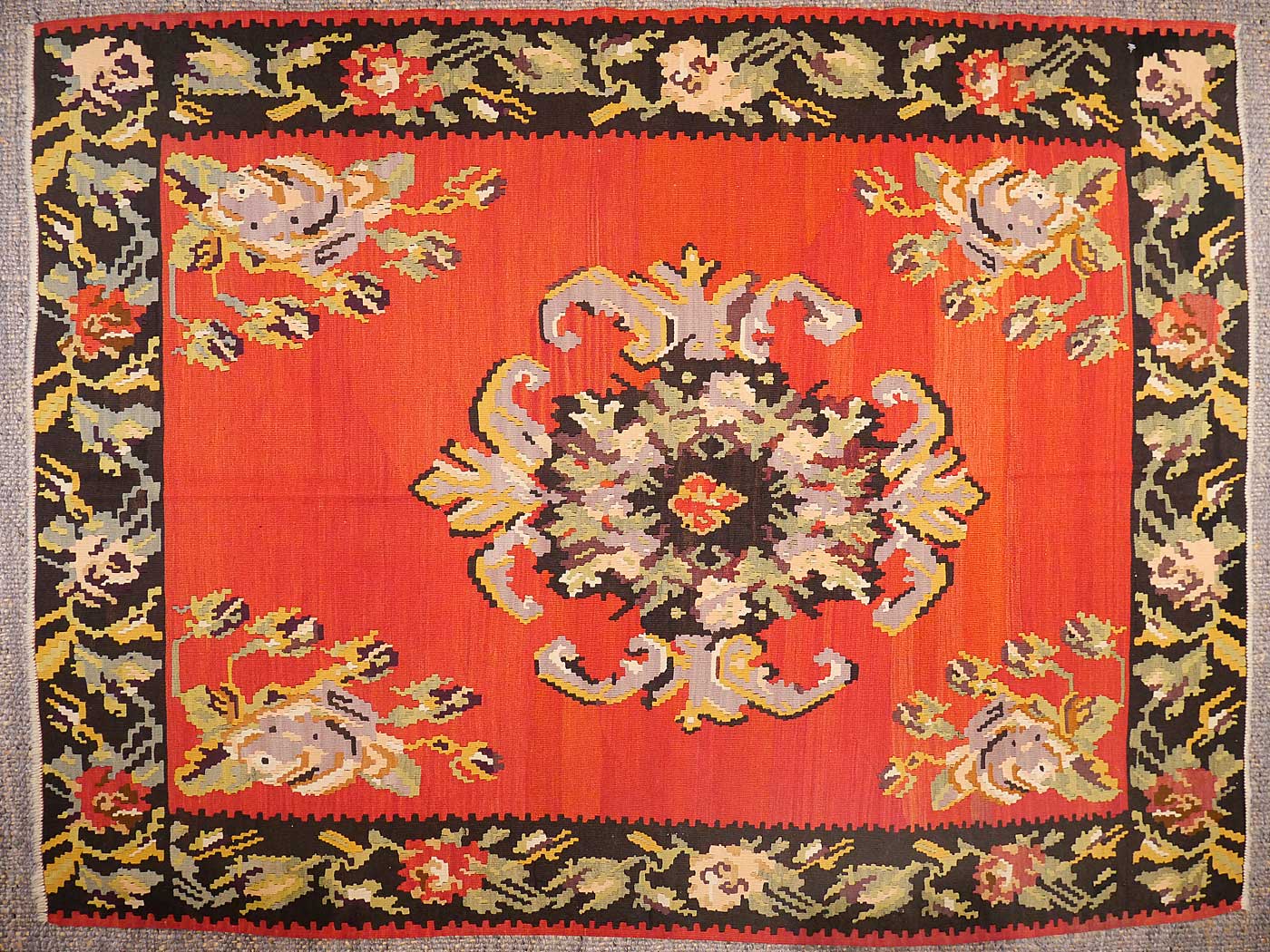 Rose Kilim 142x184cm