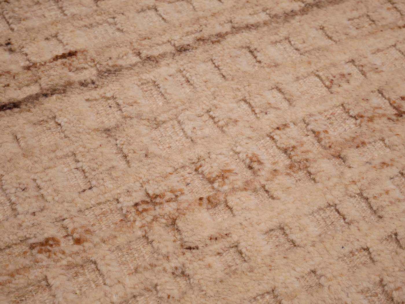 High and Low beige 124x185cm