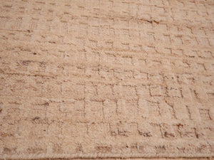 High and Low beige 124x185cm