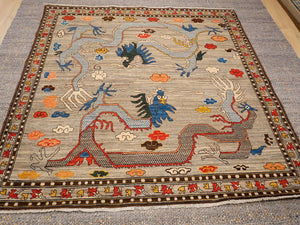 Dragons 153x154cm
