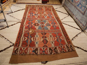 Mut 131x274cm
